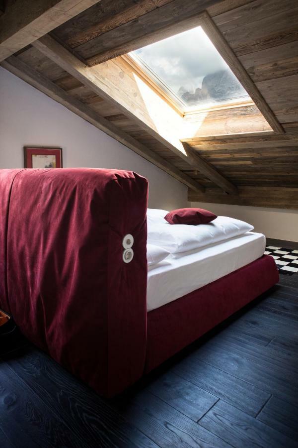 Romantik Hotel Turm Fiè Zewnętrze zdjęcie